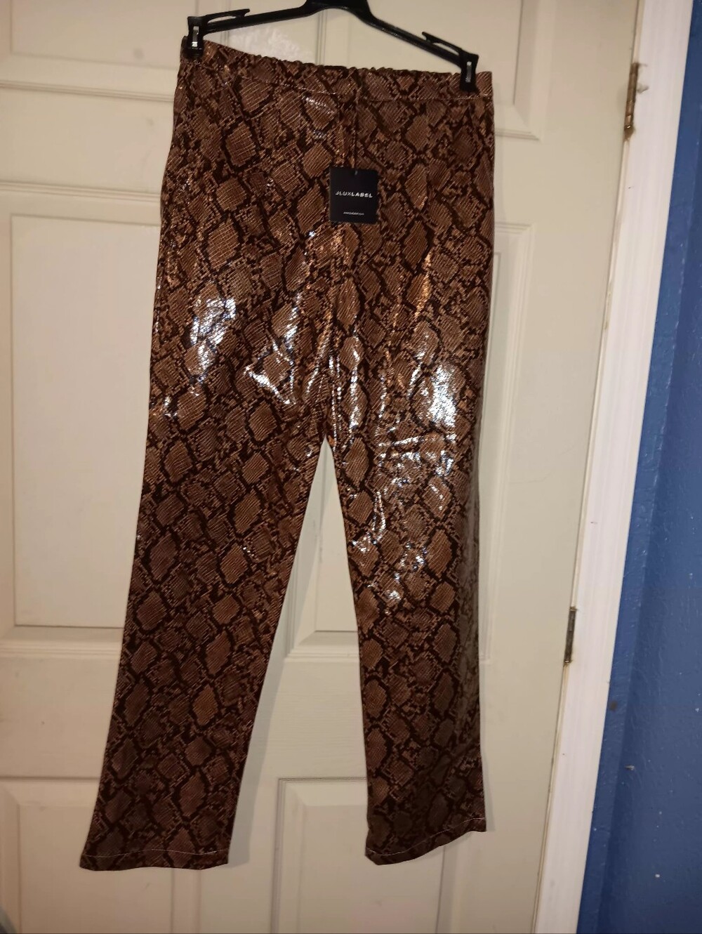 J Lux Label Faux Snakeskin Womens Pants Sz M Zip And Hook Clouser